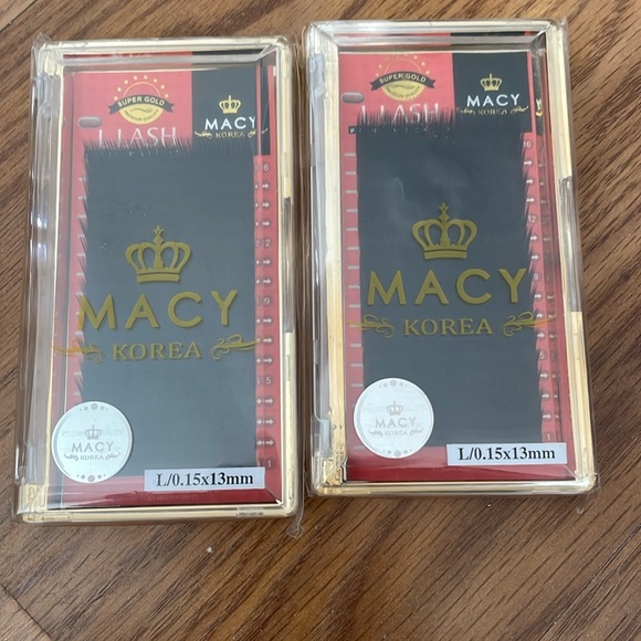 Macy Korea Eyelash Extensions Cluster Lashes (Set of 2) L/ 0.15 x13mm - Picture 3 of 9